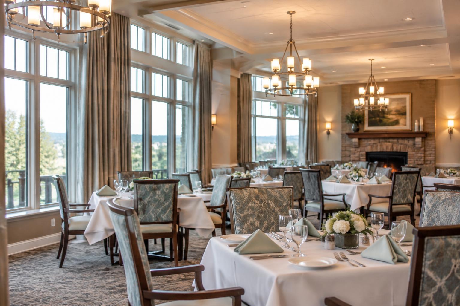 The dining room at Dov Luxury Living