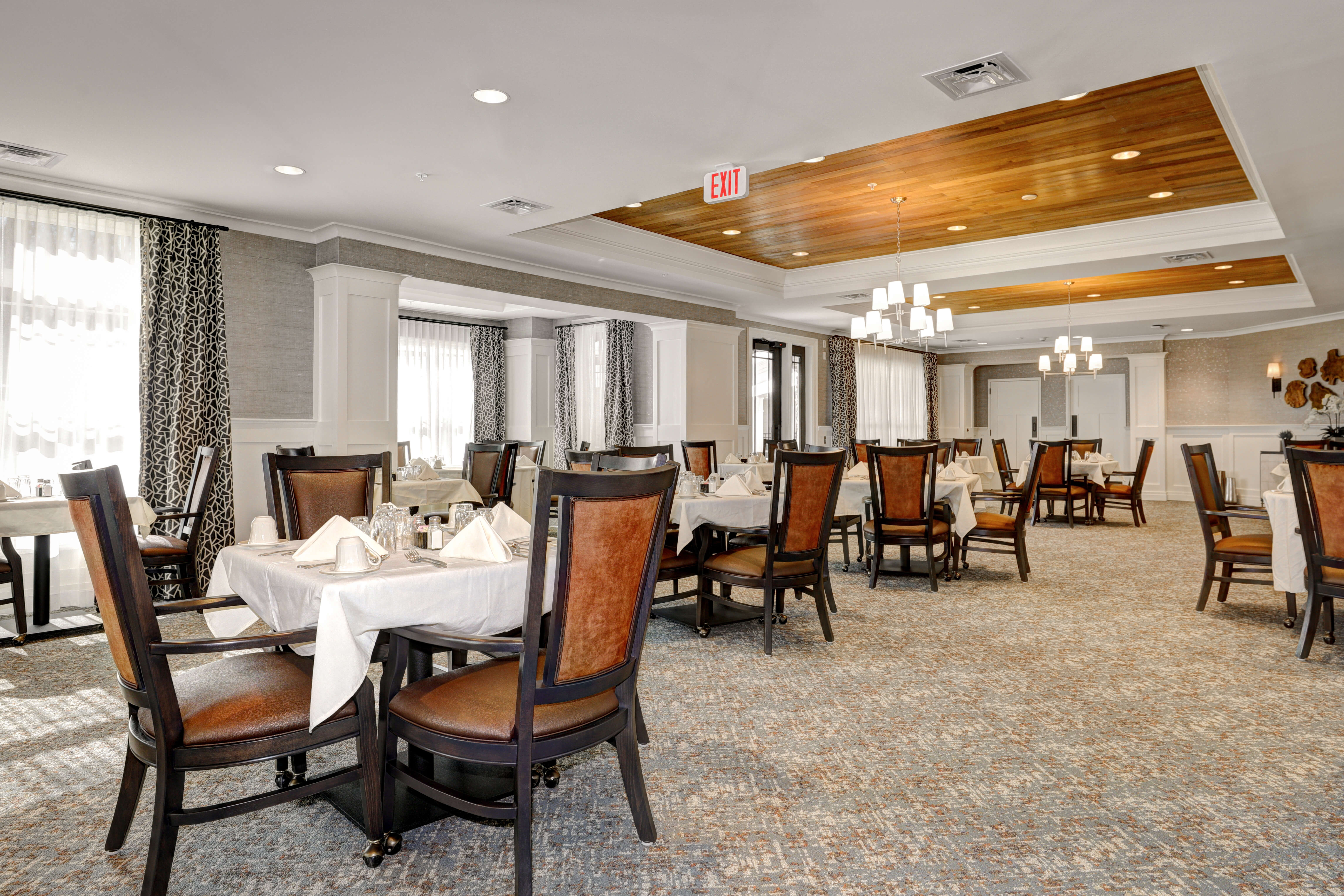 Dining Room | Sunrise of Livingston