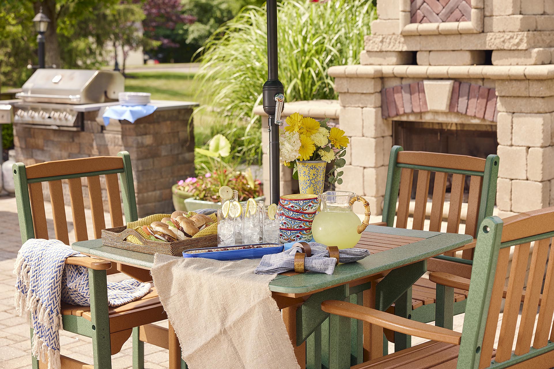 Lunch and lemonade on the patio