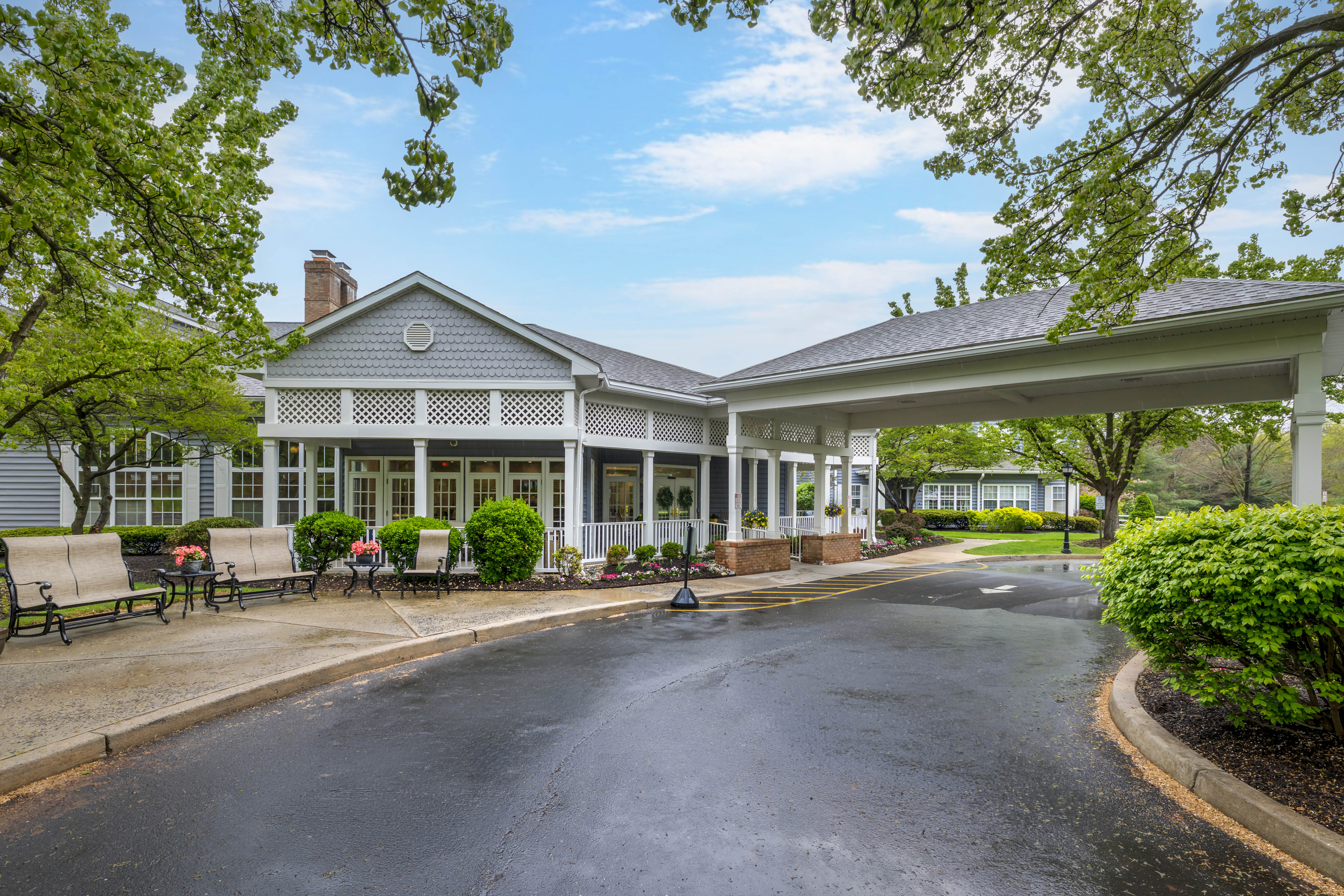The outside of Brookdale Hillsborough in Hillsborough