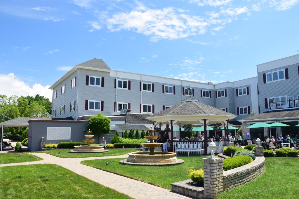 Bayside Manor in Keansburg